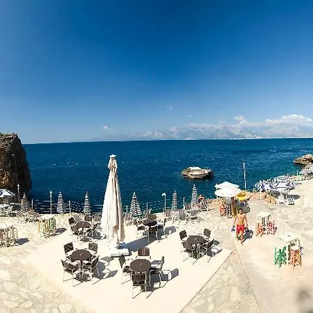 Sun Hotel